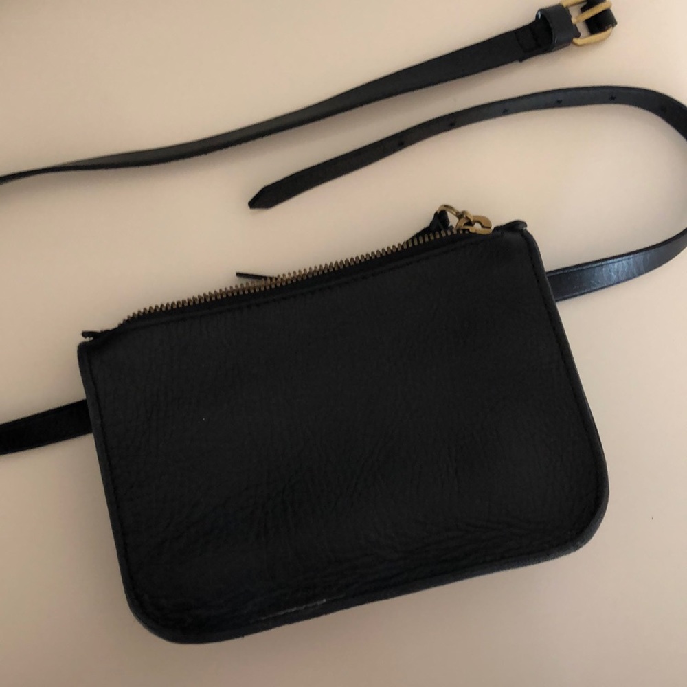 Madewell simple pouch belt bag, black leather